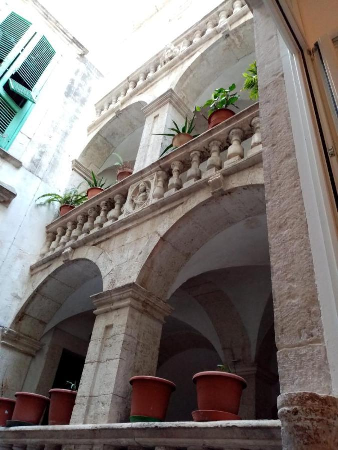 Le Bifore B&B Мольфетта Экстерьер фото